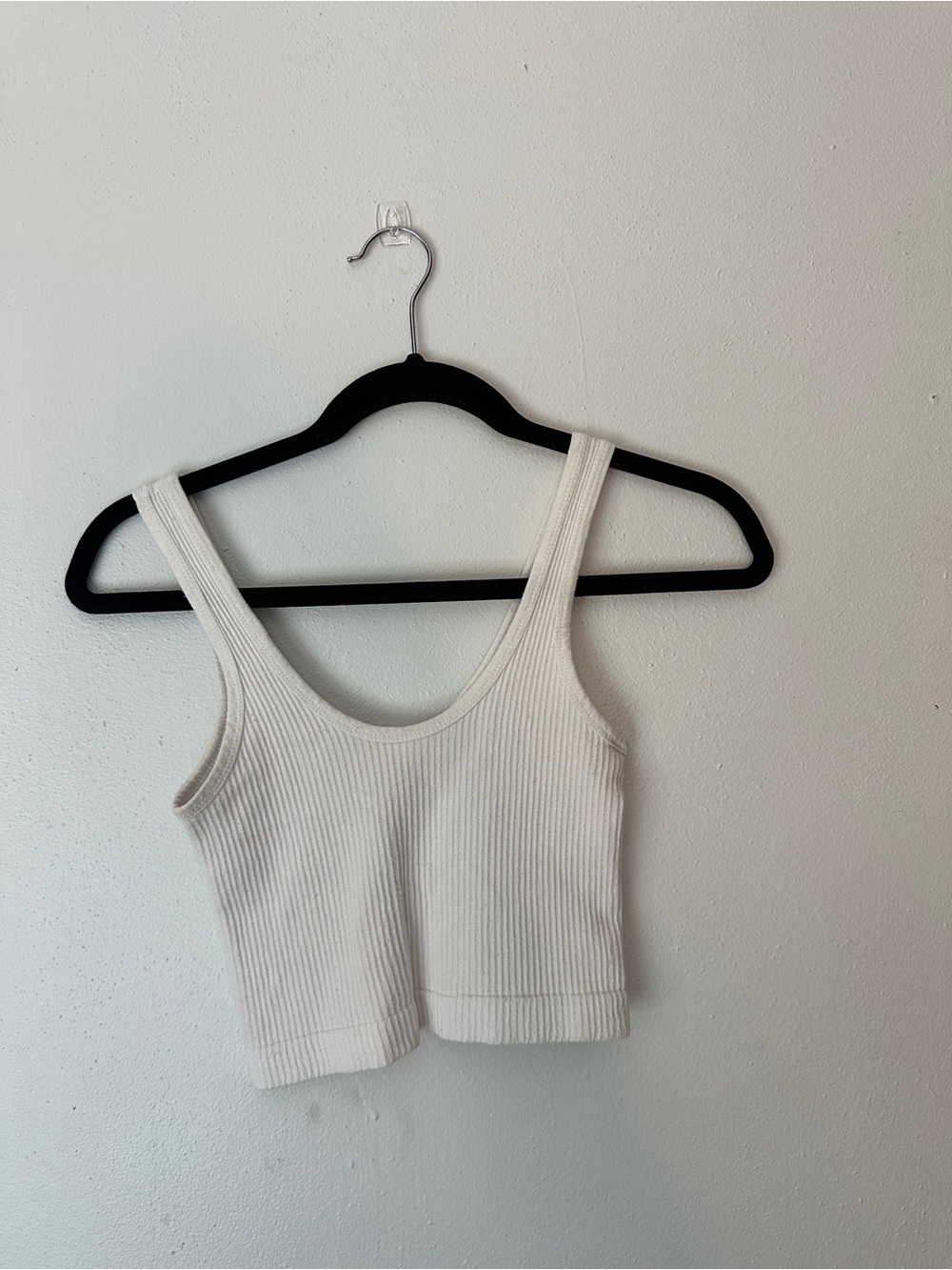 2 Urban Outfitters White and Orange Ribbed Cropped Tank